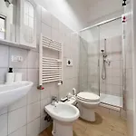 Piramide 2 Bedrooms & 2 Bathrooms *