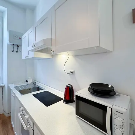 Piramide 2 Bedrooms & 2 Bathrooms דירה *