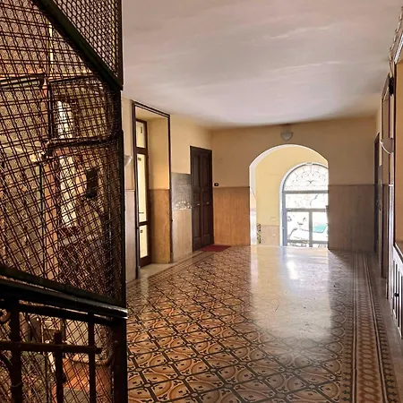 Piramide 2 Bedrooms & 2 Bathrooms