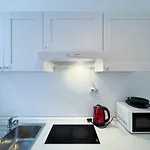 Piramide 2 Bedrooms & 2 Bathrooms